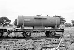 &copy; Rob O'Regan, 1977