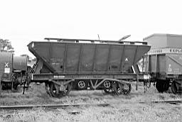 &copy; Rob O'Regan, 1977