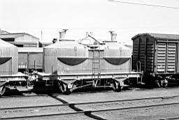 &copy; Rob O'Regan, 1977