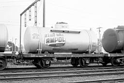 &copy; Rob O'Regan, 1977