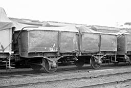 &copy; Rob O'Regan, 1977