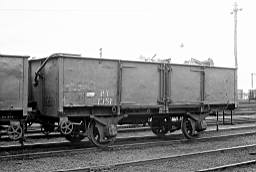 &copy; Rob O'Regan, 1977