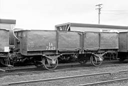 &copy; Rob O'Regan, 1977