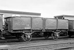 &copy; Rob O'Regan, 1977