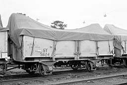 &copy; Rob O'Regan, 1977