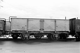 &copy; Rob O'Regan, 1977