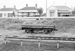 &copy; Rob O'Regan, 1977