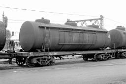 &copy; Rob O'Regan, 1977