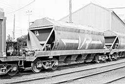 © Rob O'Regan, 1977