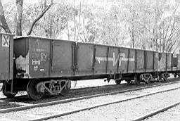 © Rob O'Regan, 1977