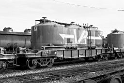 &copy; Rob O'Regan, 1979