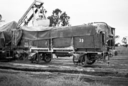 &copy; Rob O'Regan, 1979