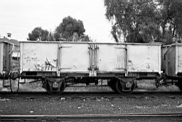 &copy; Rob O'Regan, 1979