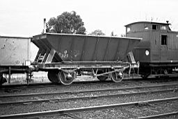 &copy; Rob O'Regan, 1979