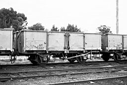 &copy; Rob O'Regan, 1979