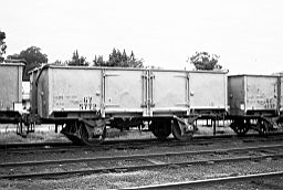 &copy; Rob O'Regan, 1979